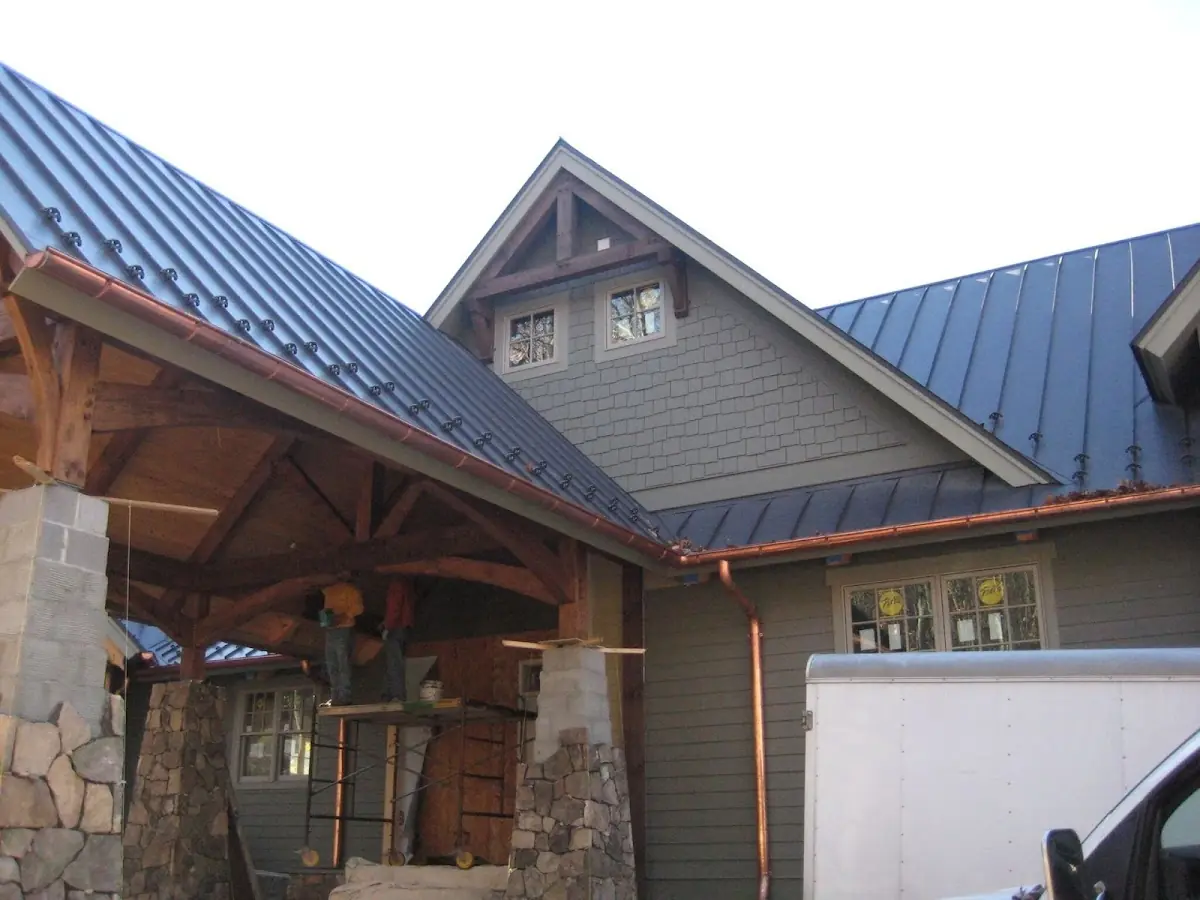 Craftsman Roofing team delivering quality roofing work in Lima
